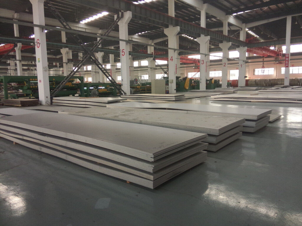 What is the difference between hot rolled steel and cold rolled steel?